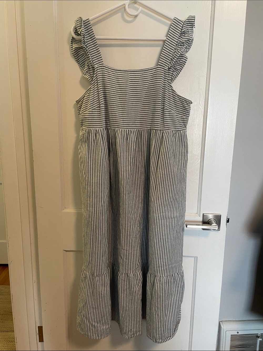 Universal Thread Grayish-Blue and White Striped Ruffle Strap Dress